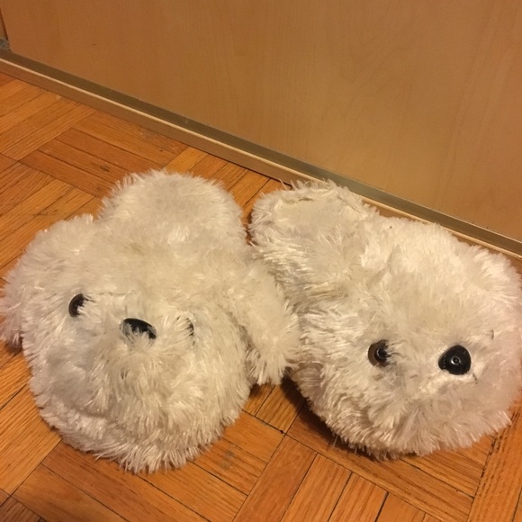 Cute Ardene bunny slippers - Picture 2 of 3